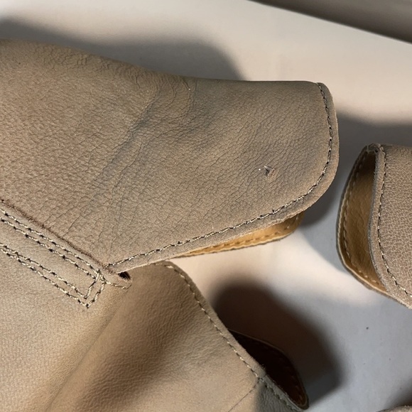 Lucky Brand Leather Paramo Bootie Titanium Ankle Boots Gray Women's - Picture 10 of 15